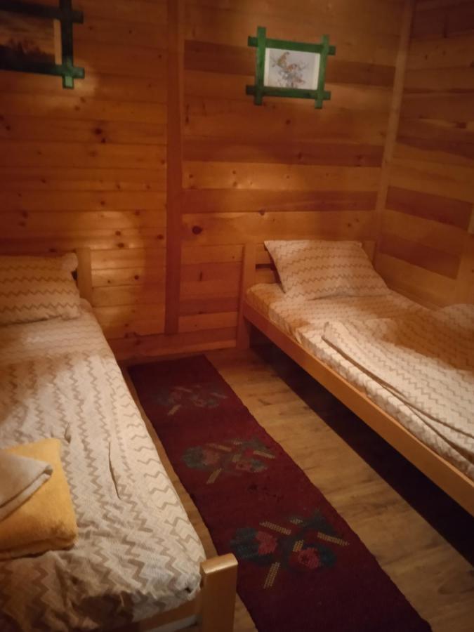 Holiday Home Vila Milka Kremna Екстер'єр фото